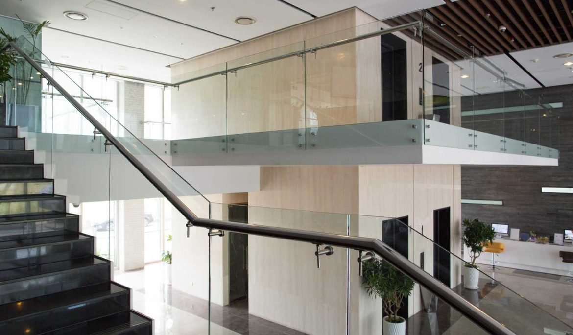 how-to-maintain-glass-railings